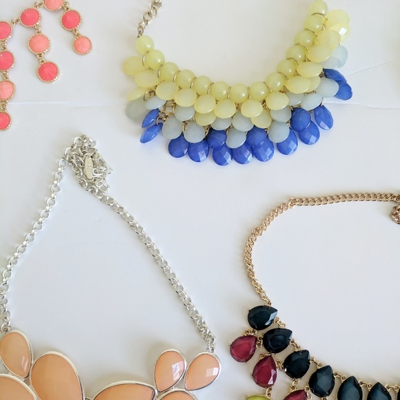 Necklaces - Picture 4 of 4